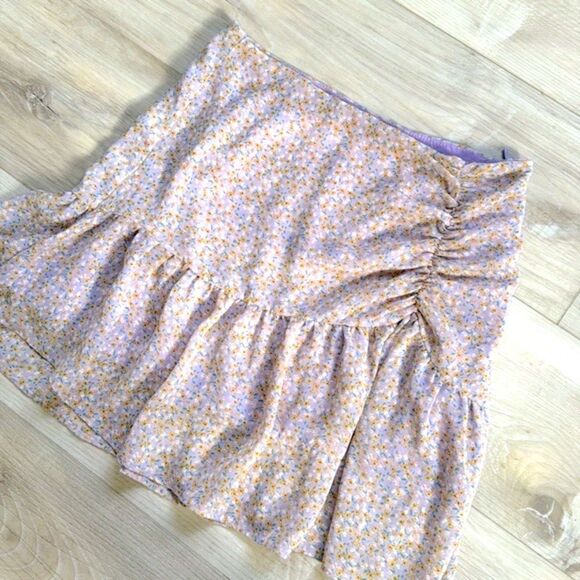 LUSH Floral Layered Tiered Mini Skirt Size Small - Picture 2 of 5
